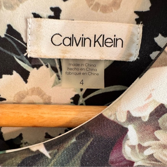 Calvin Klein Black Floral Sheath Henley Polyester/Spandex Blend Dress Sz 4 EUC - Picture 5 of 7